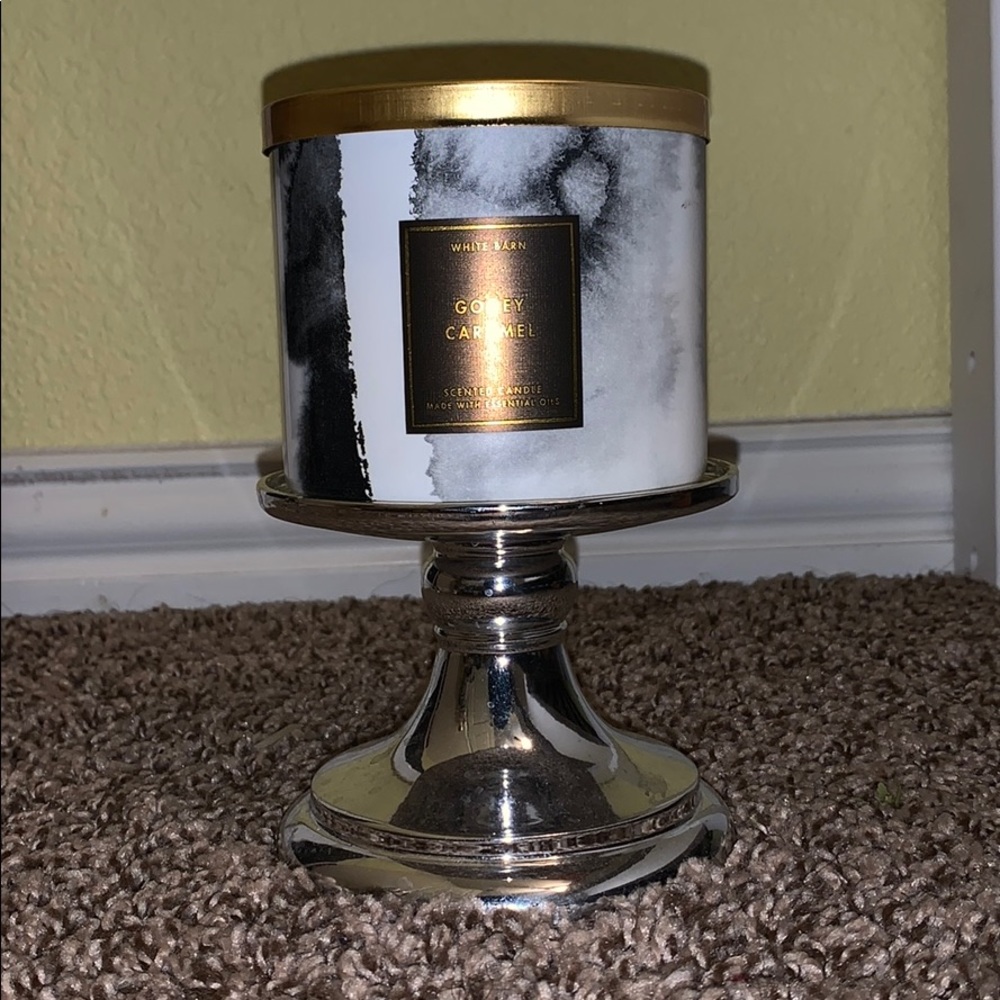 BBW 3 WICK CANDLE: Gooey Caramel